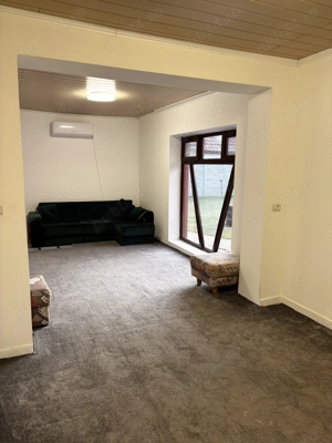 Casă de vânzare în Sântana - imagine 8