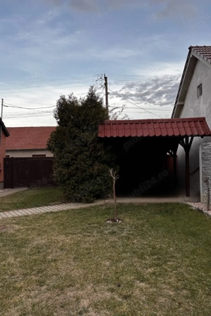 Casă de vânzare în Sântana - imagine 12