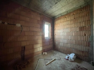 Duplex 3 camere despartit prin camera tehnica Mosnita Valery - imagine 6