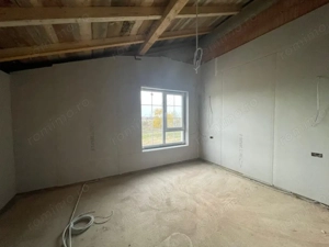 Duplex 4 camere despartit prin camera tehnica Calea Medves Mosnita - imagine 6