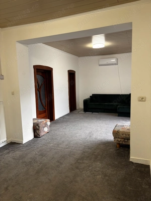 Casă de vânzare în Sântana - imagine 5