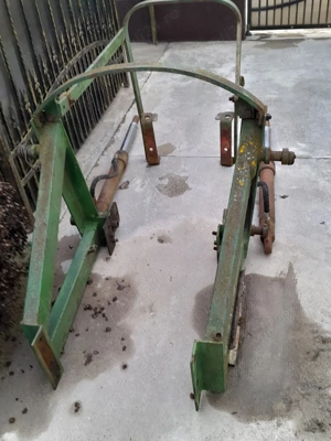 Suport incarcator frontal  - imagine 2