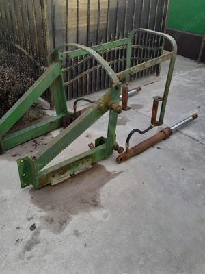 Suport incarcator frontal  - imagine 3