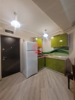 Apartament 2 Camere, Vedere La Mare, Balcon Generos - imagine 5