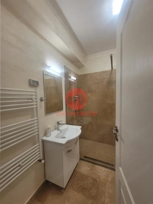 Apartament 2 Camere, Vedere La Mare, Balcon Generos - imagine 12