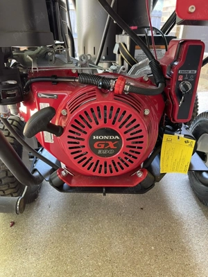 NorthStar 157310 Mașină de spălat cu presiune cu apă caldă de 3000 psi