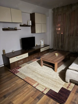 2 camere Titan - imagine 9