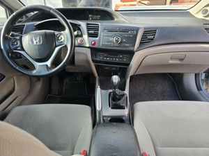 Vand Honda Civic 2015 ( Gen 9) - imagine 6