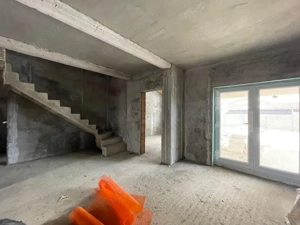 Duplex 4 camere despartit prin camera tehnica - Mosnita Noua  - imagine 3
