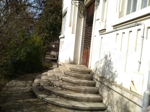 Proprietar inchiriez conac 1450  euro   ! - imagine 10