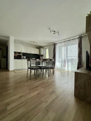 De vanzare apartament 3 camere, Giroc