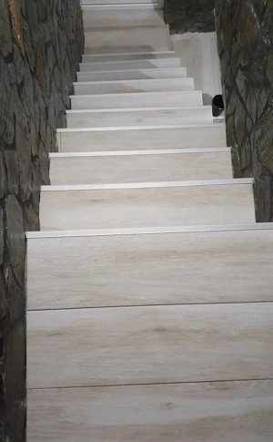 Amenajări interioare  - imagine 3