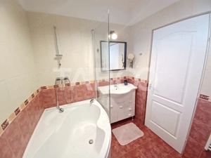 Apartament 3 camere etajul 1 Shopping City Selimbar 2 parcari  - imagine 7