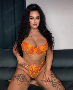 show web,poze,sexting,video