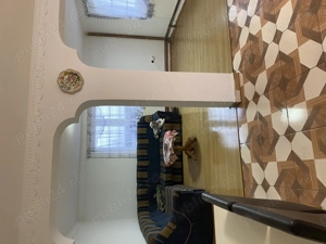 De vanzare casa cu 6 camere - imagine 3