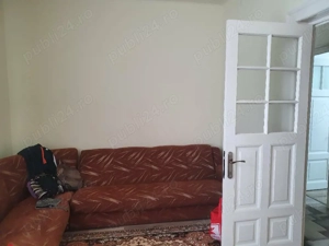 Inchiriez casă 3 camere în Ploiești