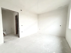 Triplex spatios, 4 camere, 140 mp utili, 330 mp teren - Sanandrei - imagine 4
