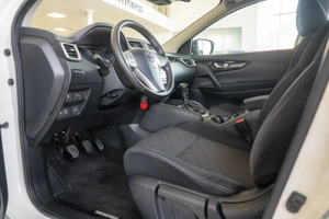 Nissan Qashqai 1.6dCi - imagine 13
