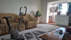 De vanzare direct de la propietar apartament cu 3 camere . 110.000 euro negociabil - imagine 4