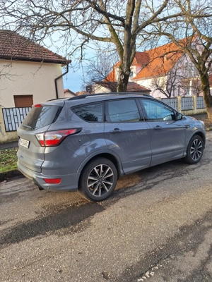 Ford Kuga 2019, benzina 