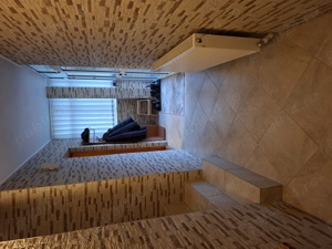 vand casa din caramida 6 camere zona centrala