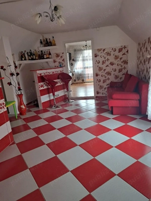 Casa de vânzare  - imagine 2