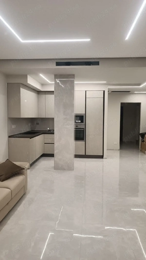 societate de constructi  - imagine 3