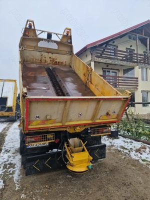 Auto basculanta MAN 2011 4 4 echipata pt. deszapezire - imagine 3