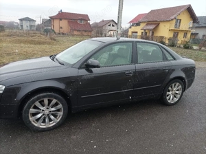 Vând Audi A4 b7 cutie automata 