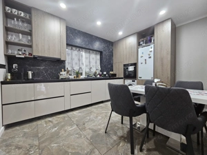 Gradina amenajata. Mobilat si utilat. Zona linistita - imagine 8