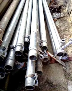 Vand o coloana pentru irigat formata din 50 tevi aluminiu