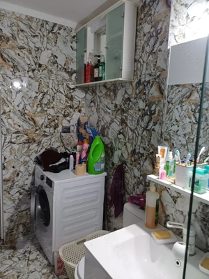 De Vînzare Apartament 3 Camere Confort 1 Decomandat  - imagine 4