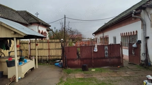 Vand casa locuibila alcatuita din 2 corpuri si cu teren de 1500 mp in sat Basarabi, jud Dolj - imagine 3