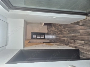 Casă de vânzare  - imagine 2