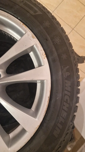 Roti aliaj cu anvelope de iarna pentru bmw