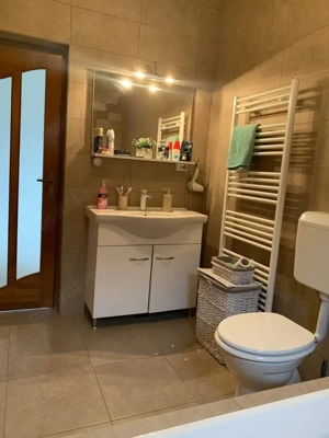 Casă spațioasă, construită solid, în mijlocul naturii   Săcămaș, jud. Hunedoara - imagine 2