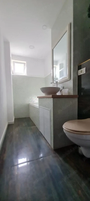 Apartament 3 camere - imagine 3