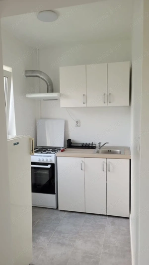 Proprietar inchiriez garsoniera  - imagine 3