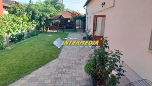 Casa cu 4 camere mobilata si utilata 593mp teren zona Centru