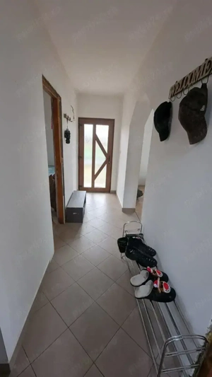 Vand Vila  la 15 km de Timisoara in Sanmihaiul German - imagine 5