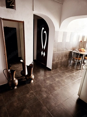 VAND apartament cu 3 camere, decomandat, mobilat si utilat,in MOTRU - imagine 7