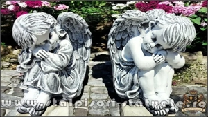 Set statuete îngerași adormiți, din beton, model S22.