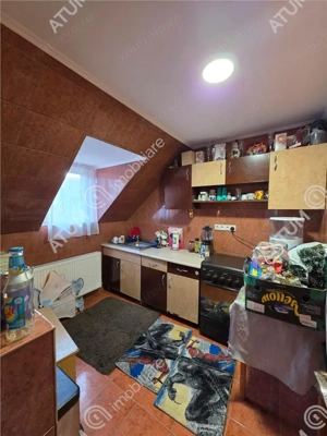 Apartament cu 3 camere decomandate la casa cu curte zona Trei Stejari - imagine 4