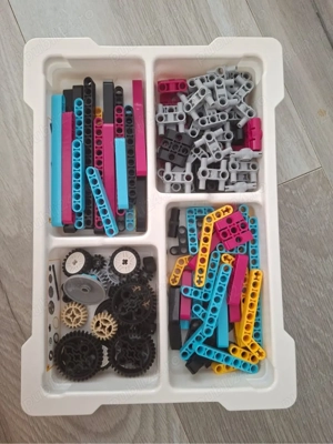 LEGO SPIKE - set compet - imagine 4