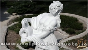 Statuetă domnița cu ulcea, alb marmorat, model S16.