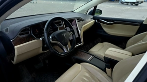 Tesla Model x An  2017  100 kw  baterie awd - imagine 8