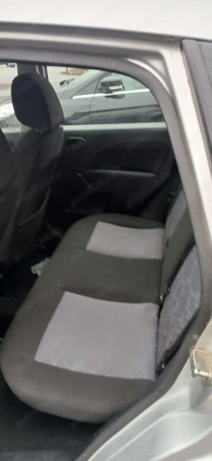 Ford Fiesta 2007 1.250 Benzina Euro 4 - imagine 3