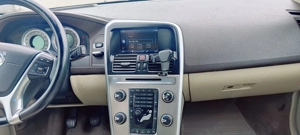 Vând Volvo XC60, fabricat în 2011 - imagine 9