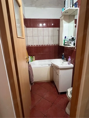 Vand apartament 4 camere - imagine 4