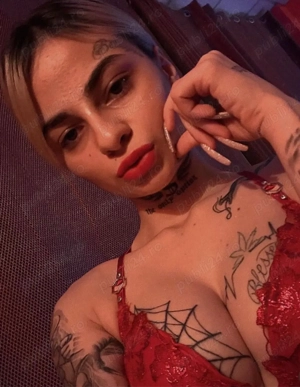 Show-uri Web Private   Detalii WhatsApp